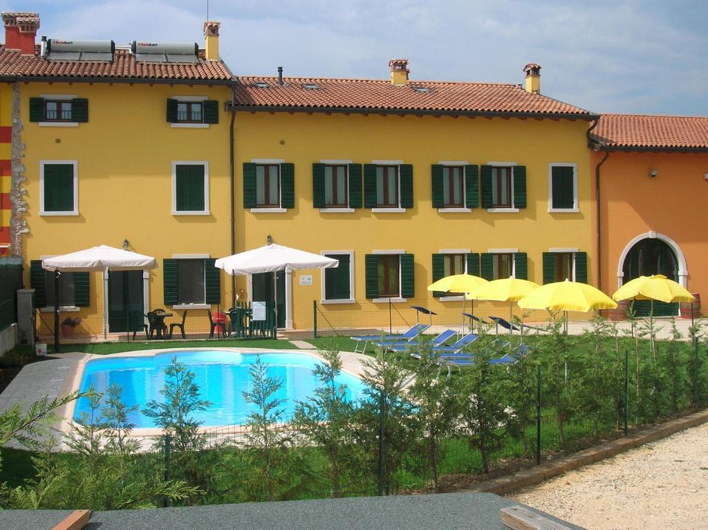 Agriturismo Colombarola Sona Luaran gambar
